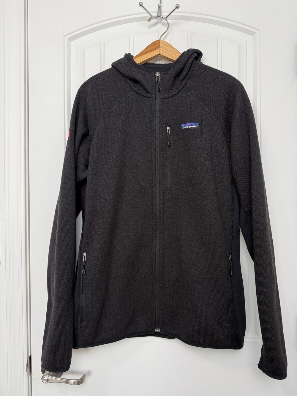 Patagonia Black M's Performance Better Sweater Hoody Size Large *Embroidery - Picture 2 of 16